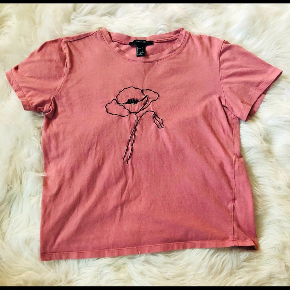 Pink flower Tee / Forever 21 / Small